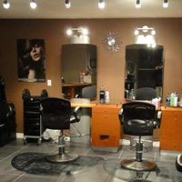 A-Glow Beauty Salon logo