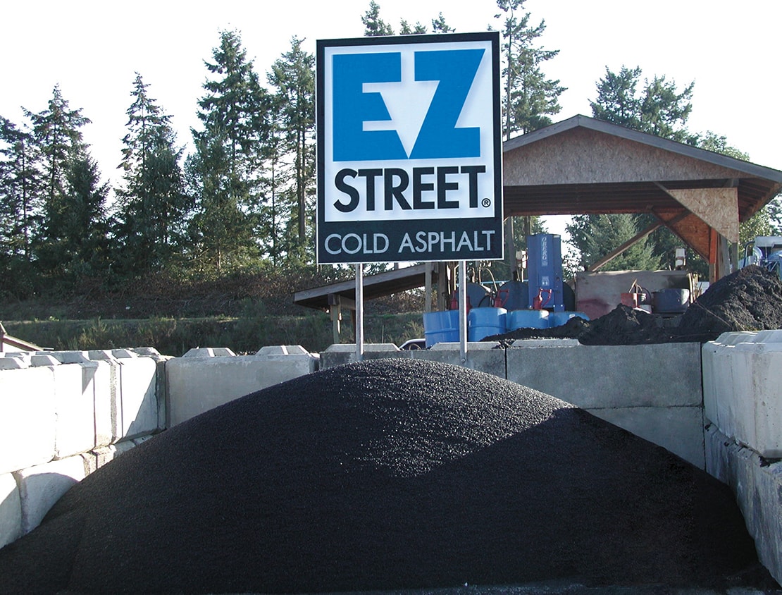 Ez Street Canada logo